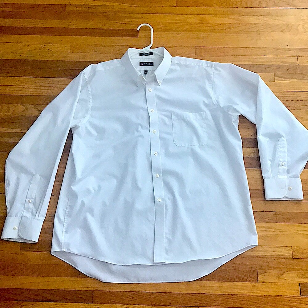 CHAPS Men’s Classic White Long Sleeve Button Up